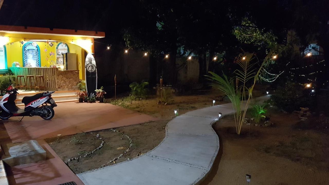 Villa Mango Hostel Puerto Escondido  Zewnętrze zdjęcie