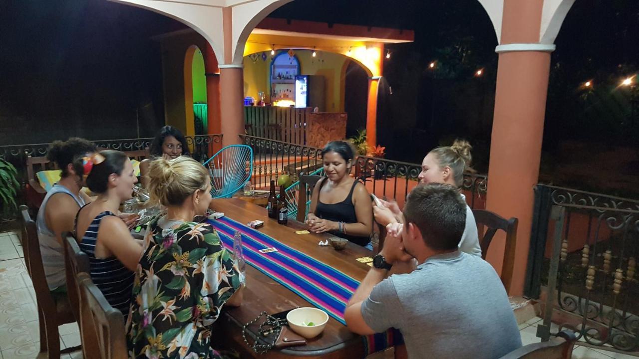 Villa Mango Hostel Puerto Escondido  Zewnętrze zdjęcie